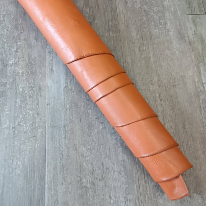 Кожа КРС 1,4-1,6 мм Оранжевый Curtiba Италия Кожа КРС 1,4-1,6 мм Оранжевый Curtiba Италия