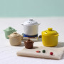 Кастрюля керамическая для кукольной кухни разные цвета