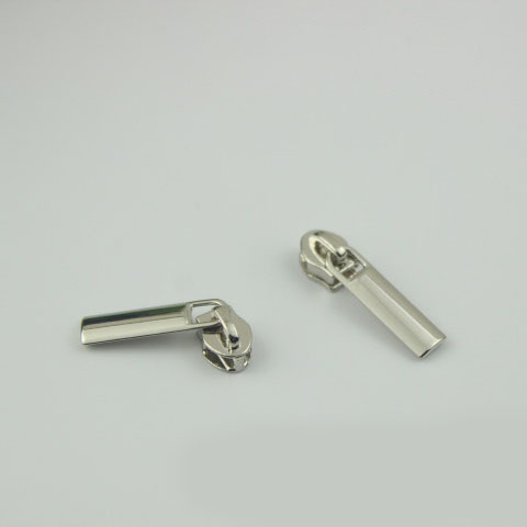 Бегунок для пластиковых молнии №3 BM3-32 фото 4 Бегунок для пластиковых молнии №3 BM3-32 фото 4