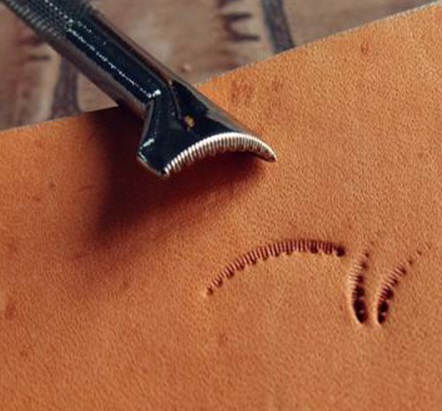 Штамп для тиснения по коже V-463 LS | Галерея фото | Pava.pro Штамп для тиснения по коже V-463 LS LS V-463 - фото товара