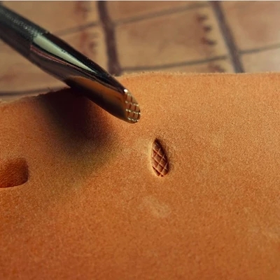 Штамп для тиснения по коже A-104 LS | Галерея фото | Pava.pro Штамп для тиснения по коже A-104 LS LS A-104 - фото товара