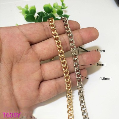 Цепь галантерейная звено 8х6 мм, цена за 10 см Цепь галантерейная звено 8х6 мм, цена за 10 см