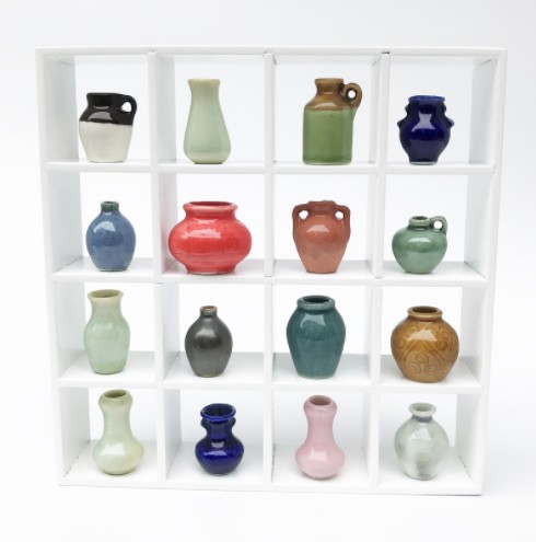 Керамические вазы и кувшины для кукольного дома Керамические вазы и кувшины для кукольного дома