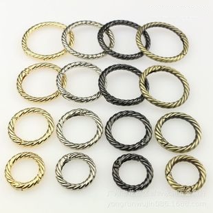 Кольцо-карабин разъемное 20-38 мм Веревка Кольцо-карабин разъемное 20-38 мм Веревка