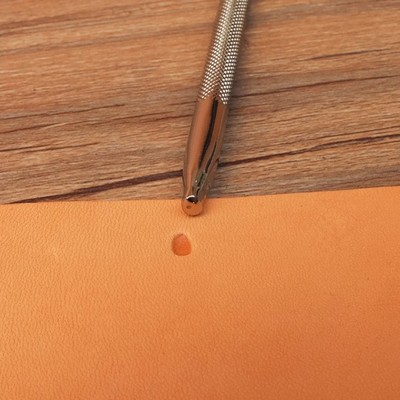 Штамп для тиснения по коже P-972 LS | Галерея фото | Pava.pro Штамп для тиснения по коже P-972 LS LS P-972 - фото товара