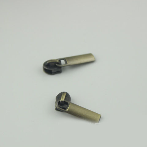 Бегунок для пластиковых молнии №3 BM3-32 фото 2 Бегунок для пластиковых молнии №3 BM3-32 фото 2