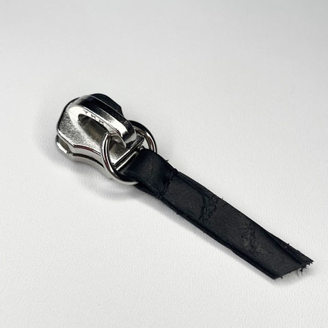 Бегунок без пуллера, зажимы, ограничители для молнии №8 YKK под серебро фото 2 Бегунок без пуллера, зажимы, ограничители для молнии №8 YKK под серебро фото 2