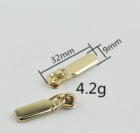 Бегунок для молнии №3 с пуллером фото 4 Бегунок для молнии №3 с пуллером фото 4