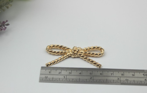 Зажим декоративный Плетеный бантик фото 2