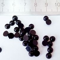 Глазки черные полубусины для игрушек 5 мм 10 шт  - купить для кожевенного хобби