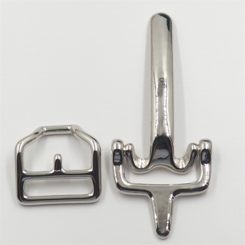 Пряжка Литтлтон Комплект из двух предметов LT 640 | Галерея фото | Pava.pro Пряжка Литтлтон Комплект из двух предметов LT 640 PR 38LT 640 - фото товара