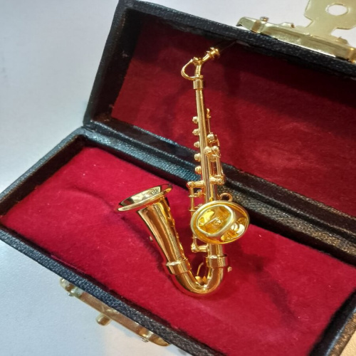 Саксофон Миниатюра для кукольного дома  DS-1014  - фото товара фото 3