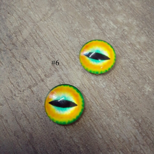 Кабошоны Глаза рептилий клеевые 16-20 мм набор 10 шт. фото 3 Кабошоны Глаза рептилий клеевые 16-20 мм набор 10 шт. фото 3