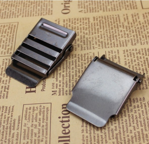 Пряжка 35, 38 мм на стропу с фиксатором Z024