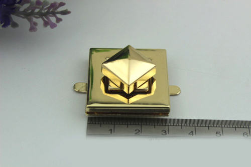 Застежка декоративная для сумки Квадратная фото 7 Застежка декоративная для сумки Квадратная фото 7