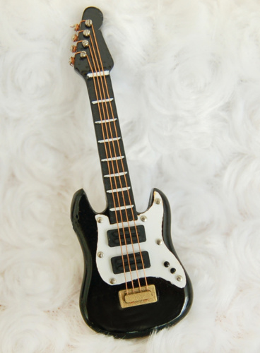 Гитара для куклы фото 4 Гитара для куклы фото 4