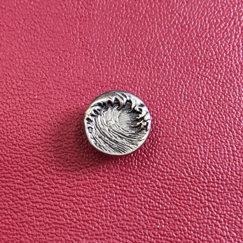 Кончо для кожаных изделий 18 мм Волна латунь | Галерея фото | Pava.pro фото 2 Кончо для кожаных изделий 18 мм Волна латунь KM H18 - фото товара фото 2