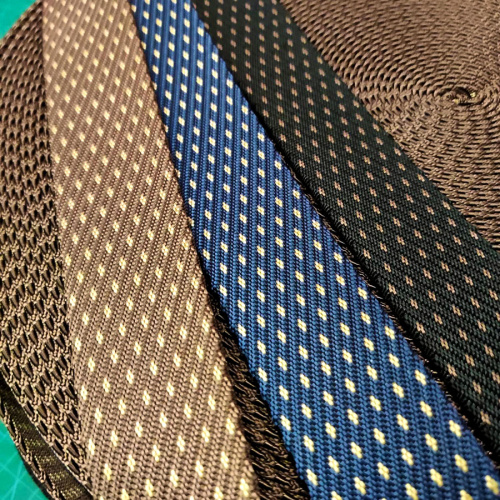 Лента ременная 38 мм/2 мм Крапинка пэ фото 2