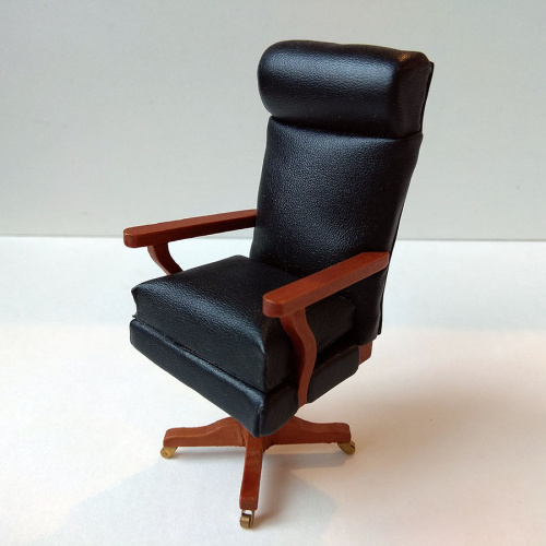 Кресло Офисное для кукол | Галерея фото | Pava.pro Кресло Офисное для кукол - фото товара