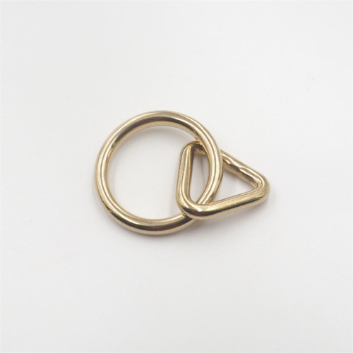 Кольцо + треугольник для недоуздка Латунь | Галерея фото | Pava.pro Кольцо + треугольник для недоуздка Латунь P019L - фото товара