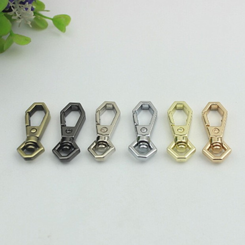 Карабин металлический шестиугольный 8 мм Карабин металлический шестиугольный 8 мм