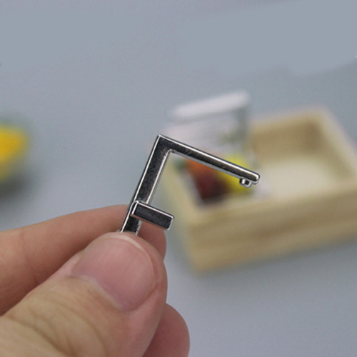 Кран водопроводный для кукольной мебели фото 3 Кран водопроводный для кукольной мебели фото 3