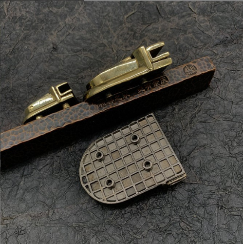 Застежки портфельные с рельефной кнопкой Латунь фото 4