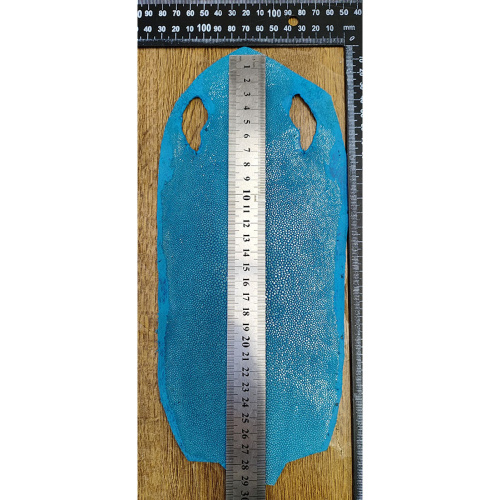 Кожа ската натуральная 10х30 см шлифованная фото 6