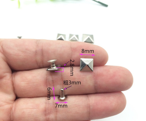 Хольнитены фигурные Пирамида 8 мм фото 3 Хольнитены фигурные Пирамида 8 мм фото 3