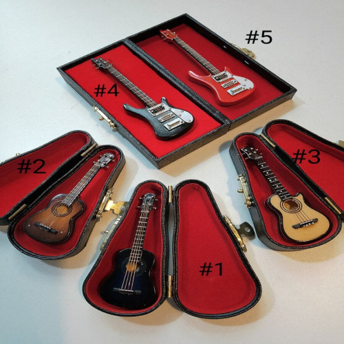 Гитара для куклы Гитара для куклы