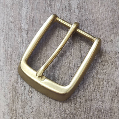 Пряжка 35 мм латунная L626 | Галерея фото | Pava.pro Пряжка 35 мм латунная L626 PR 35L-626 - фото товара