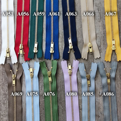 Молния металлическая №3 20 см зубья под золото YKK Япония Разноцветные фото 23