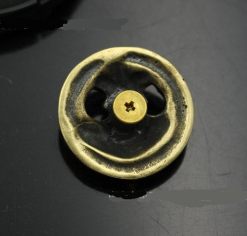 Кончо для кожаных изделий 26 мм латунное Лилия фото 3 Кончо для кожаных изделий 26 мм латунное Лилия фото 3