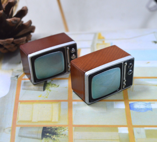 Телевизор ретро Миниатюра 1:12 | Галерея фото | Pava.pro фото 3 Телевизор ретро Миниатюра 1:12 AN В-088 - фото товара фото 3