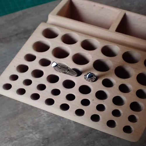 Штамп для тиснения по коже F890 Япония | Галерея фото | Pava.pro фото 3 Штамп для тиснения по коже F890 Япония CRAFT-F890 - фото товара фото 3