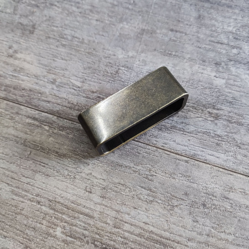 Шлевка для ремня Перо Латунь | Галерея фото | Pava.pro фото 4 Шлевка для ремня Перо Латунь FBB Sh-4177 - фото товара фото 4