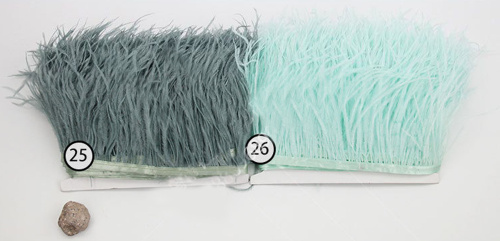 Перья страуса на ленте фото 5