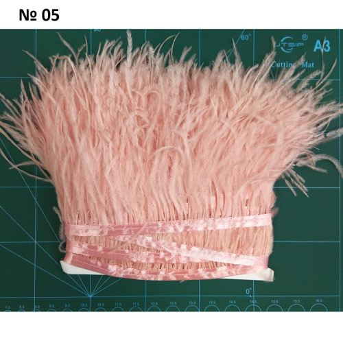 Перья страуса на ленте фото 14