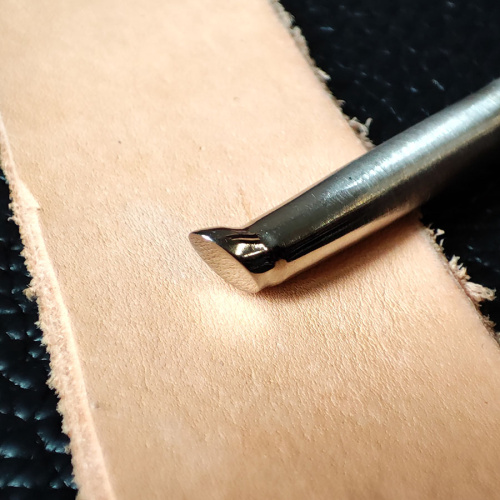 Штамп для тиснения по коже 20-00 EMS Лифтер нержавеющая сталь | Галерея фото | Pava.pro Штамп для тиснения по коже 20-00 EMS Лифтер нержавеющая сталь EMS-20-00 - фото товара