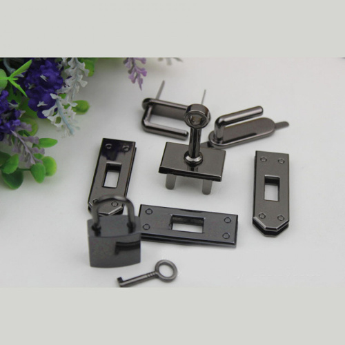 Комплект фурнитуры c замочком для сумок фото 10 Комплект фурнитуры c замочком для сумок фото 10