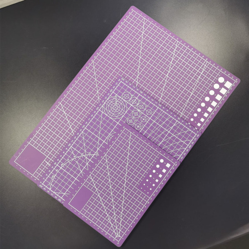 Мат А4 двусторонний для резки 21*30 см, цветной, толщ. 3 мм фото 4 Мат А4 двусторонний для резки 21*30 см, цветной, толщ. 3 мм фото 4