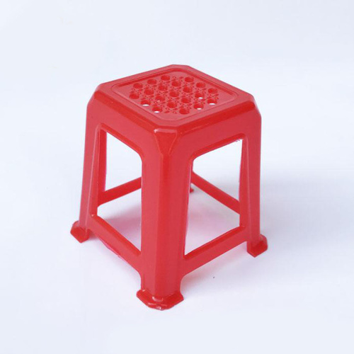 Стул пластиковый для кукол Миниатюра фото 2 Стул пластиковый для кукол Миниатюра фото 2