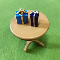 Набор подарков для кукольного дома 2 шт.  - купить для кожевенного хобби