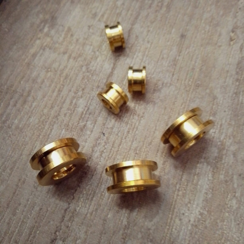 Люверсы винтовые Латунь ПЛОСКИЕ фото 2