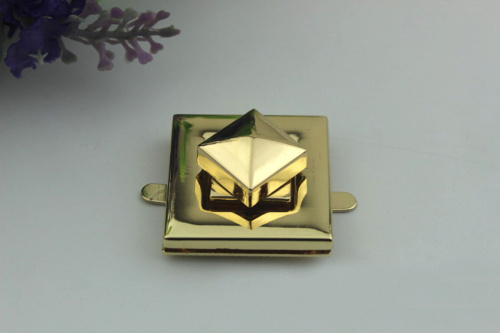 Застежка декоративная для сумки Квадратная фото 3 Застежка декоративная для сумки Квадратная фото 3