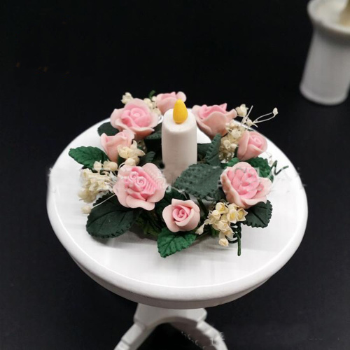 Цветы в венке со свечой для кукольного дома 1:12 | Галерея фото | Pava.pro Цветы в венке со свечой для кукольного дома 1:12 - фото товара