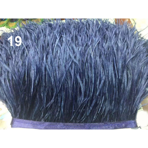 Перья страуса на ленте фото 27