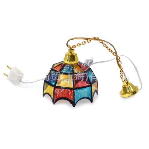 Люстра Витраж с проводом для кукол Миниатюра 1:12 | Галерея фото | Pava.pro Люстра Витраж с проводом для кукол Миниатюра 1:12 - фото товара