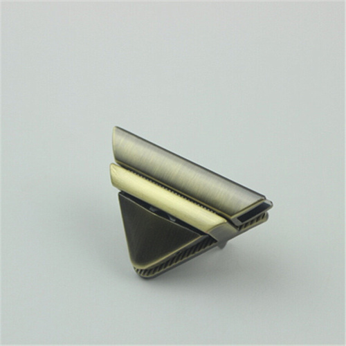 Застежка для сумки Треугольник фото 4 Застежка для сумки Треугольник фото 4