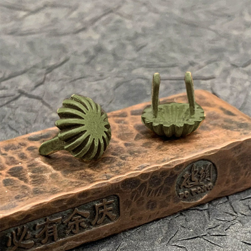 Зажим декоративный Хризантема Антик Латунь Зажим декоративный Хризантема Антик Латунь